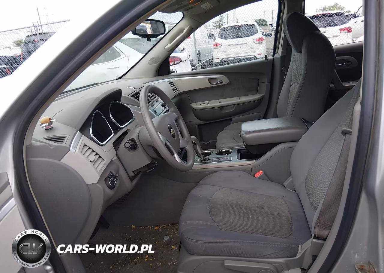 2009 Chevrolet Traverse Ls VIN:1GNEV13D39S176450 - 5