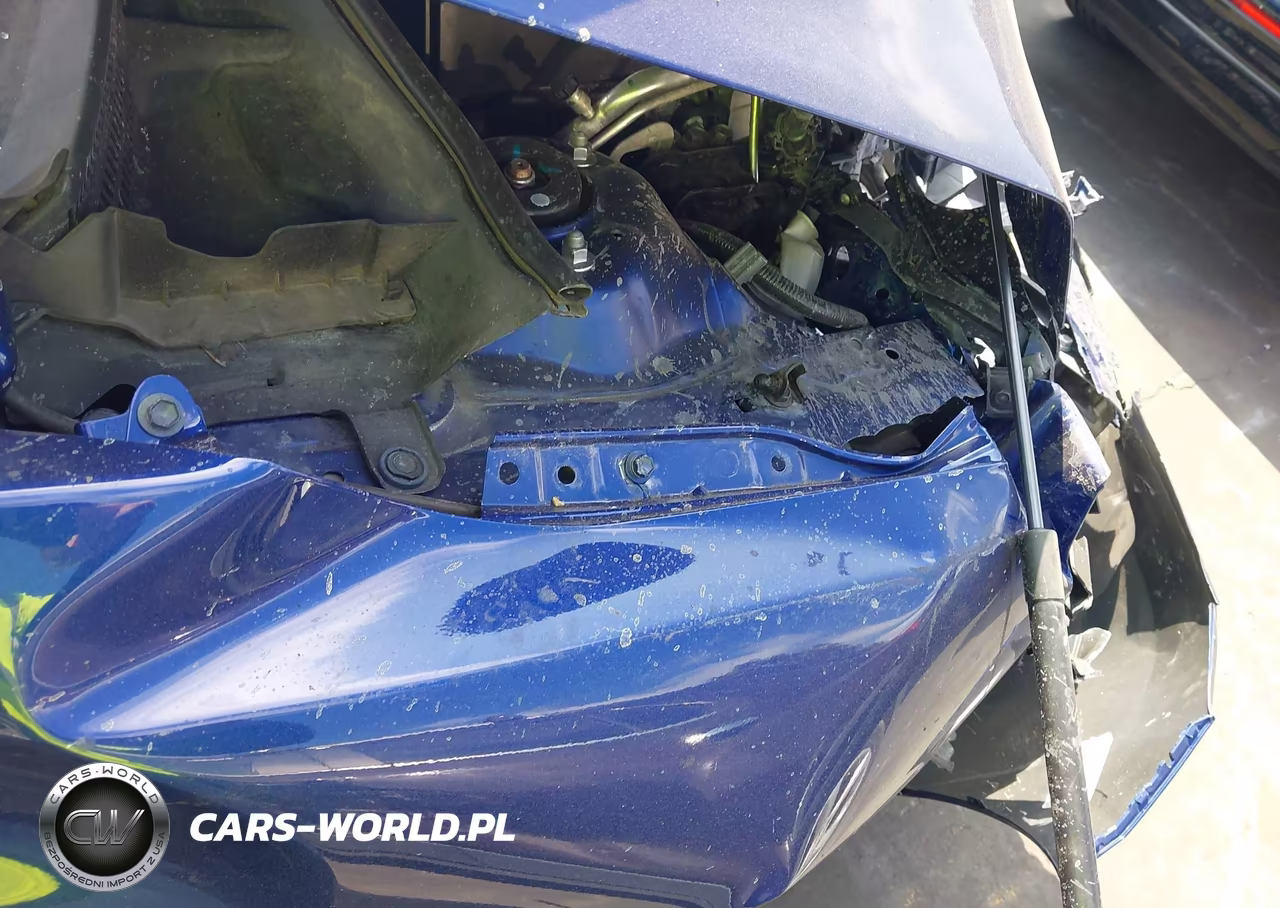 2018 Toyota Camry Le VIN:4T1B11HK5JU591403 - 18