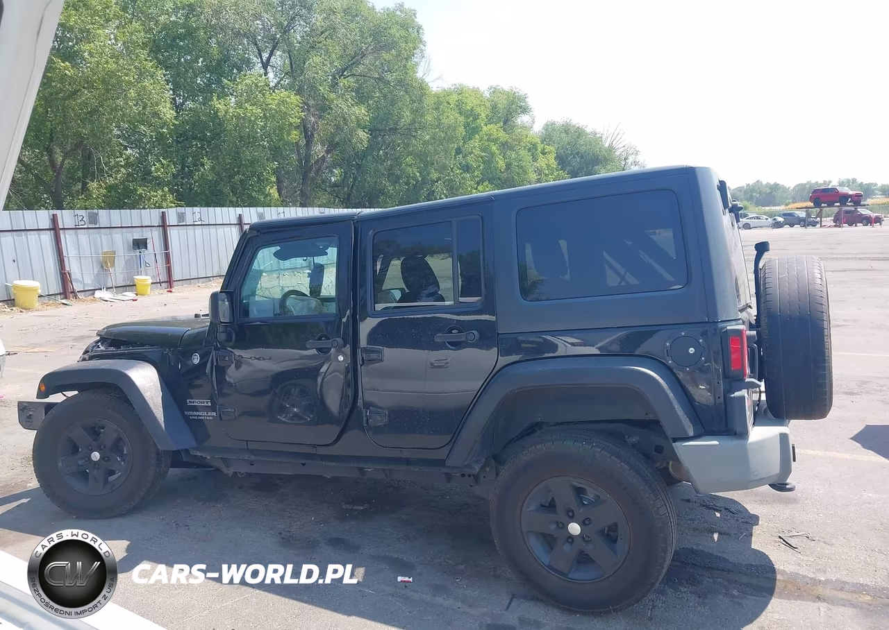 2014 Jeep Wrangler Unlimited Sport VIN:1C4BJWDG9EL313960 - 14