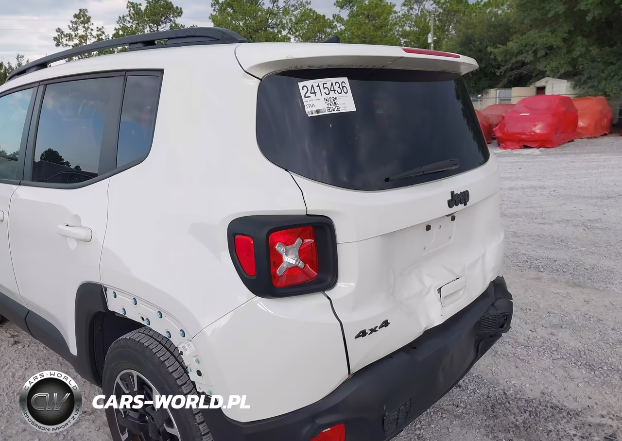 2023 Jeep Renegade Upland 4X4 VIN:ZACNJDB14PPP71188 - 18