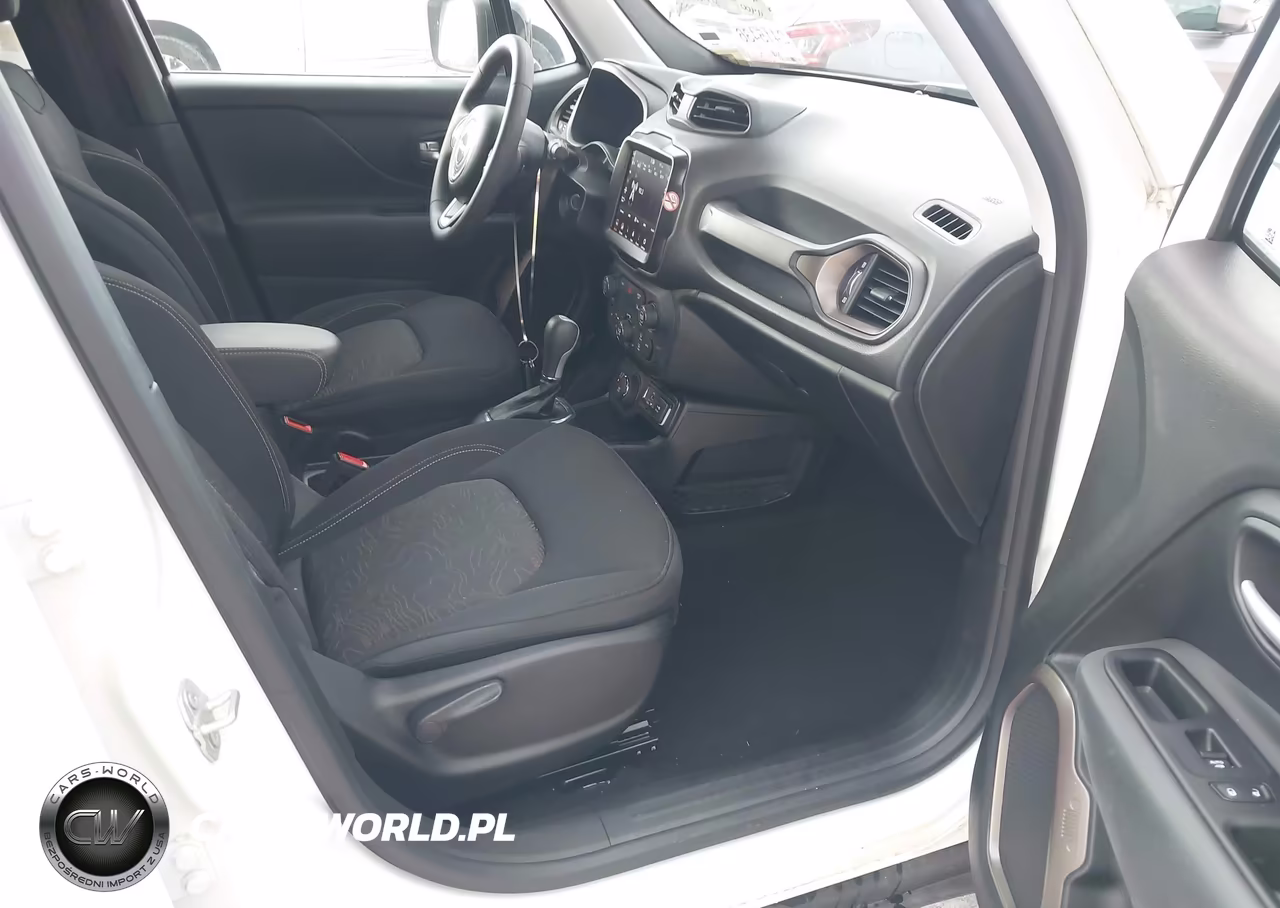 2023 Jeep Renegade Upland 4X4 VIN:ZACNJDB14PPP71188 - 5