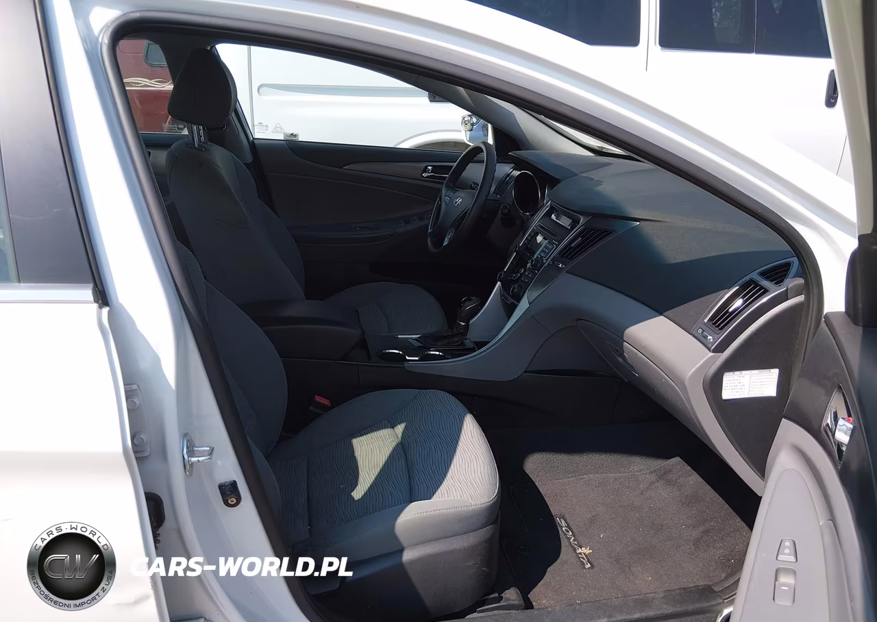 2011 Hyundai Sonata Hybrid VIN:KMHEC4A49BA002215 - 5