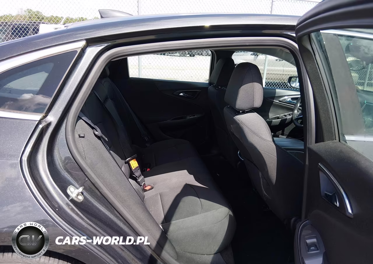 2018 Chevrolet Malibu Lt VIN:1G1ZD5ST5JF136759 - 8