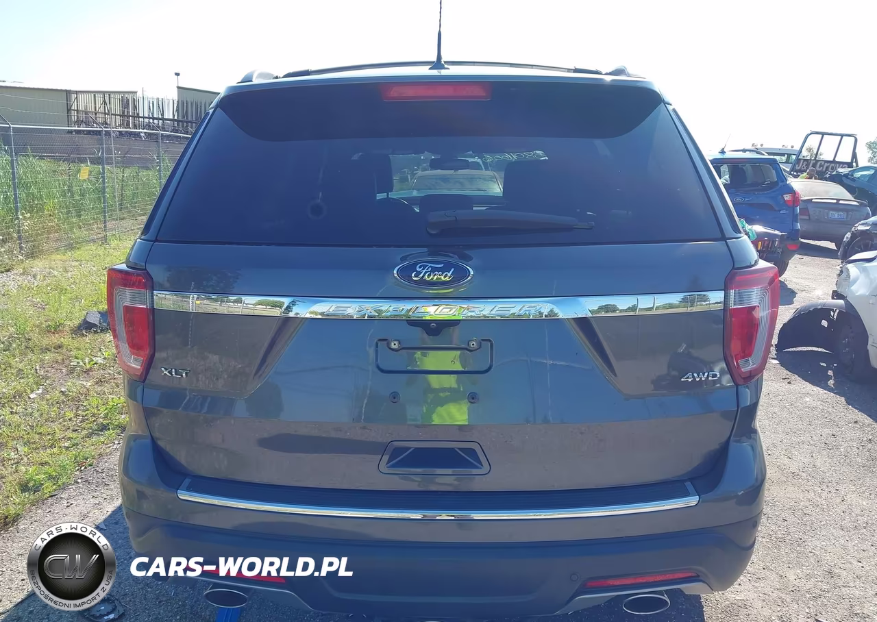 2018 Ford Explorer Xlt VIN:1FM5K8D89JGC67608 - 16