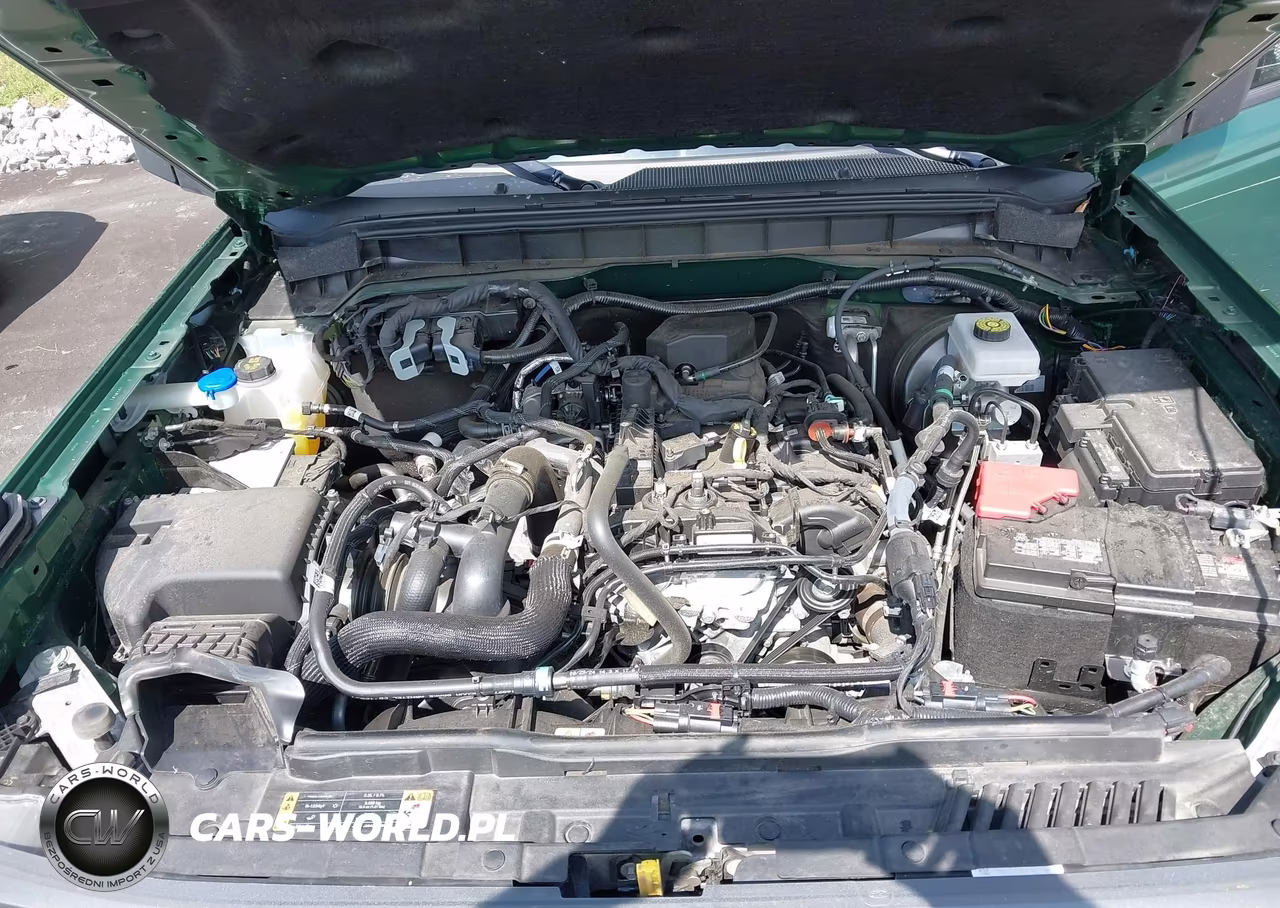 2024 Ford Bronco Big Bend VIN:1FMDE7BH0RLB05935 - 10