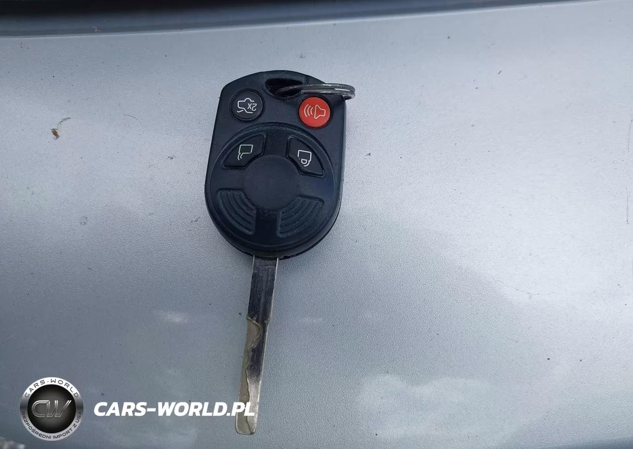 2015 Ford Focus Se VIN:1FADP3K21FL238417 - 11