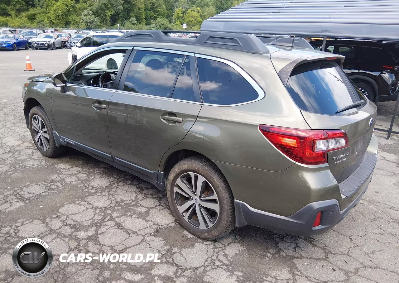 2018 Subaru Outback 2.5I Limited VIN:4S4BSANC3J3341576 - 3