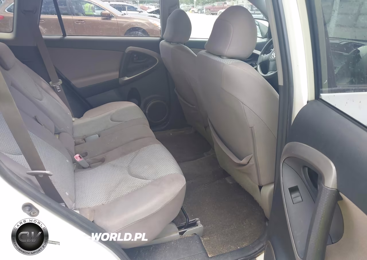2006 Toyota Rav4 VIN:JTMZD33V466000982 - 8