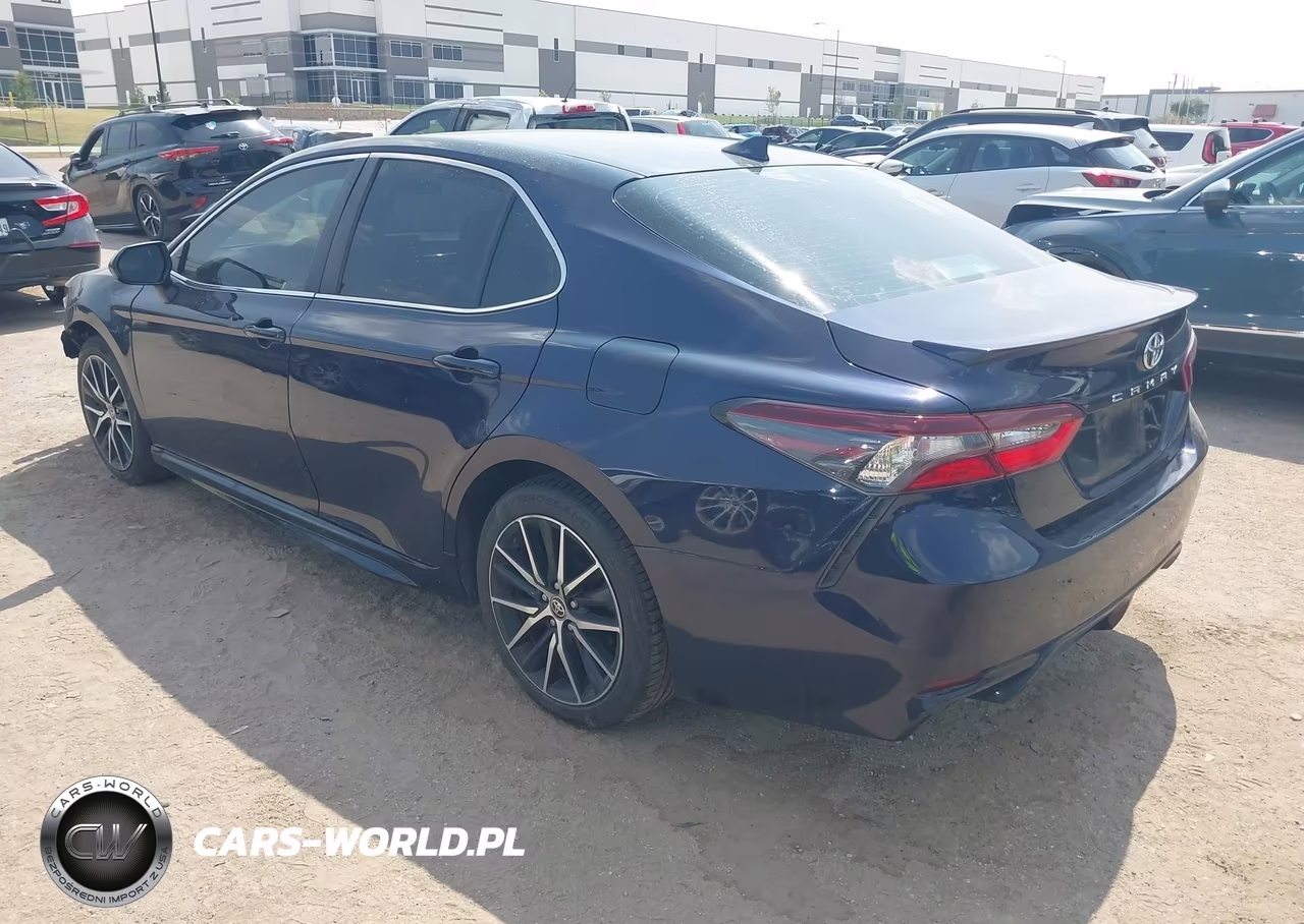 2021 Toyota Camry Se VIN:4T1G11AK6MU448657 - 3