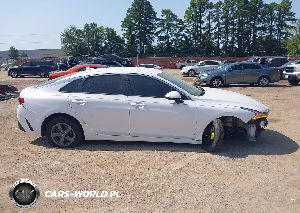 2021 Kia K5 Lx VIN:5XXG24J24MG021258 - 14