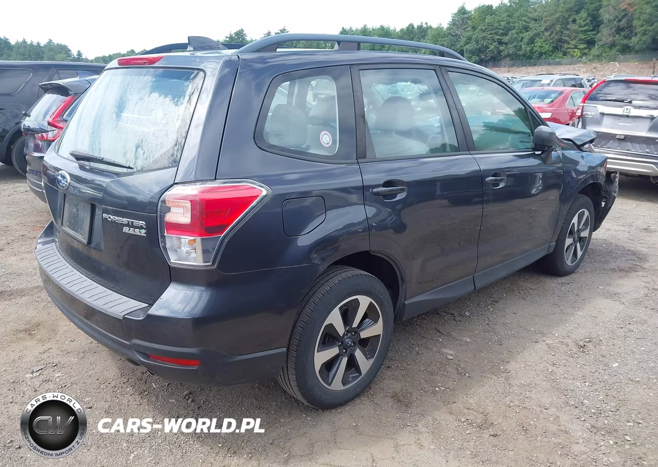 2018 Subaru Forester 2.5I VIN:JF2SJABC7JH402640 - 4