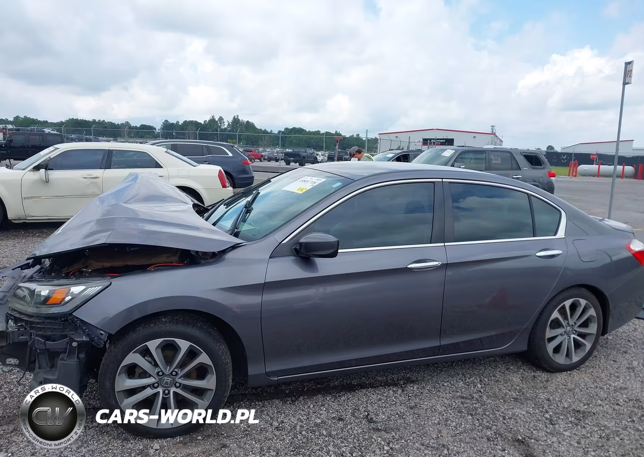 2014 Honda Accord Sport VIN:1HGCR2E55EA140681 - 13