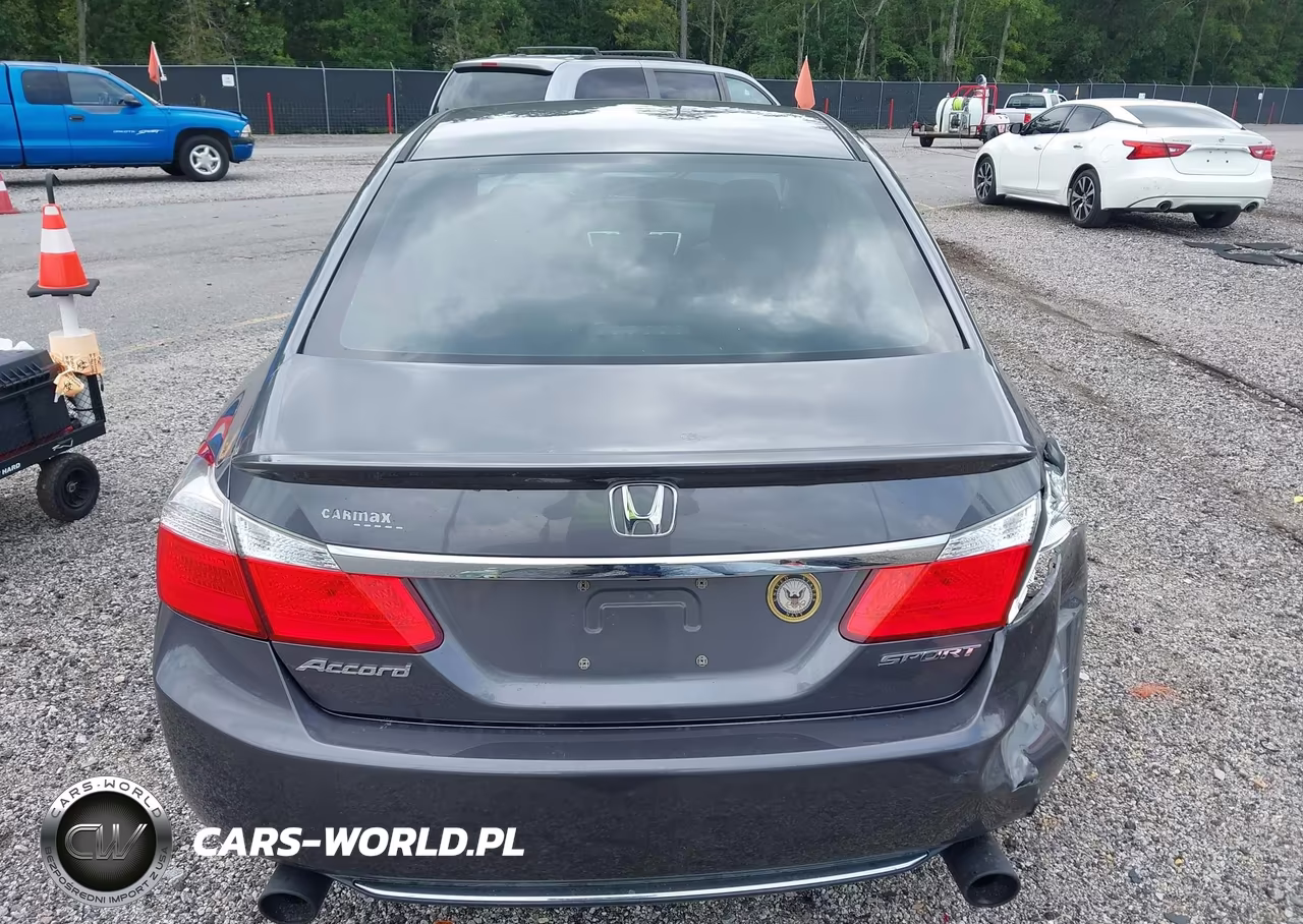 2014 Honda Accord Sport VIN:1HGCR2E55EA140681 - 15