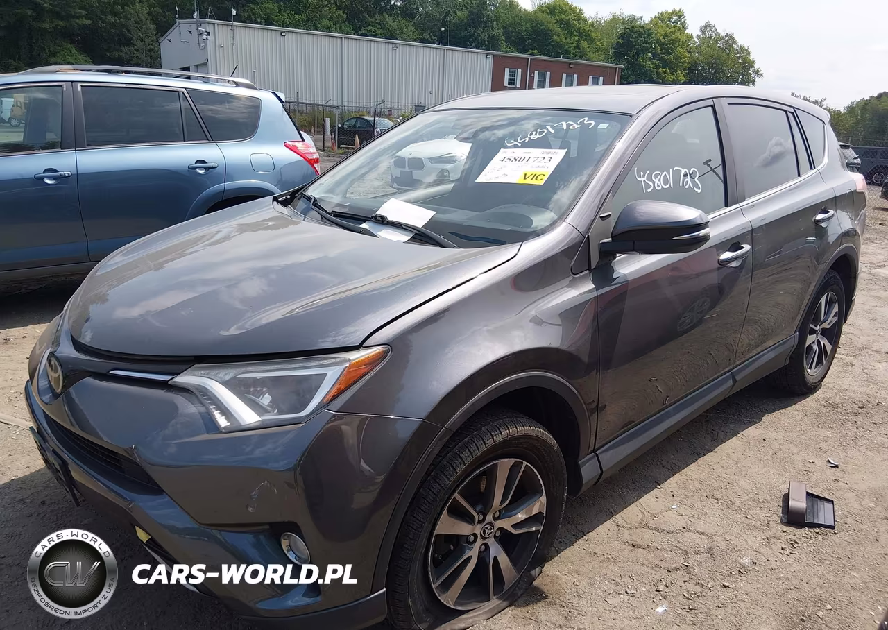 2018 Toyota Rav4 Xle VIN:2T3RFREV0JW790198 - 2