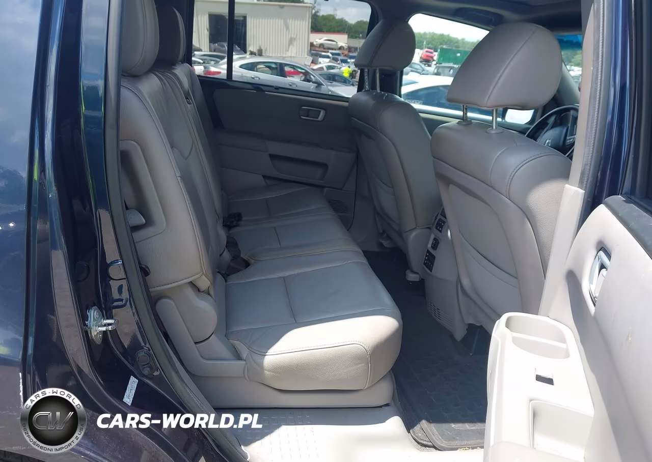 2012 Honda Pilot Touring VIN:5FNYF4H95CB057036 - 8