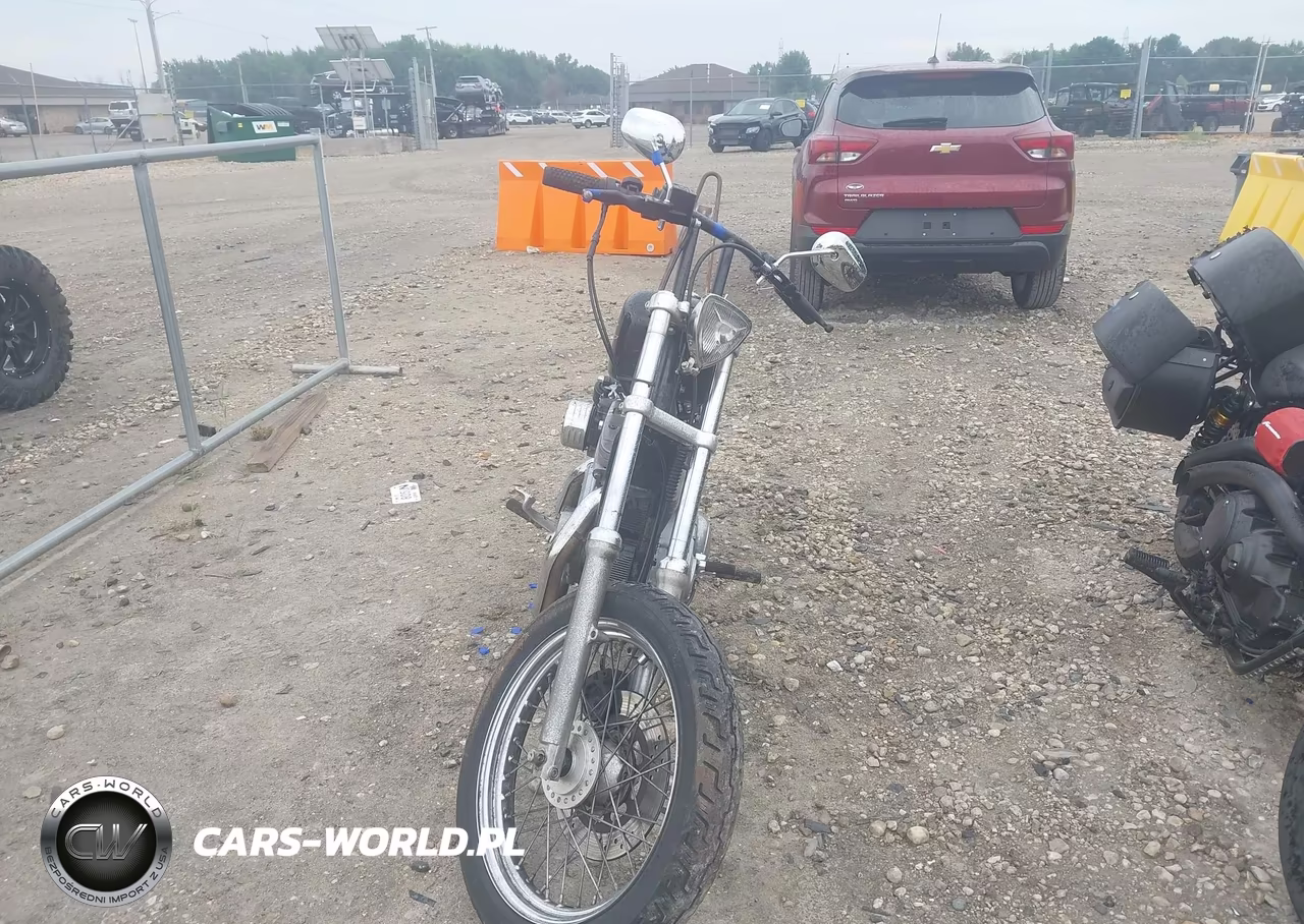 1998 Harley-Davidson Xl883 VIN:1HD4CAM12WY209184 - 5