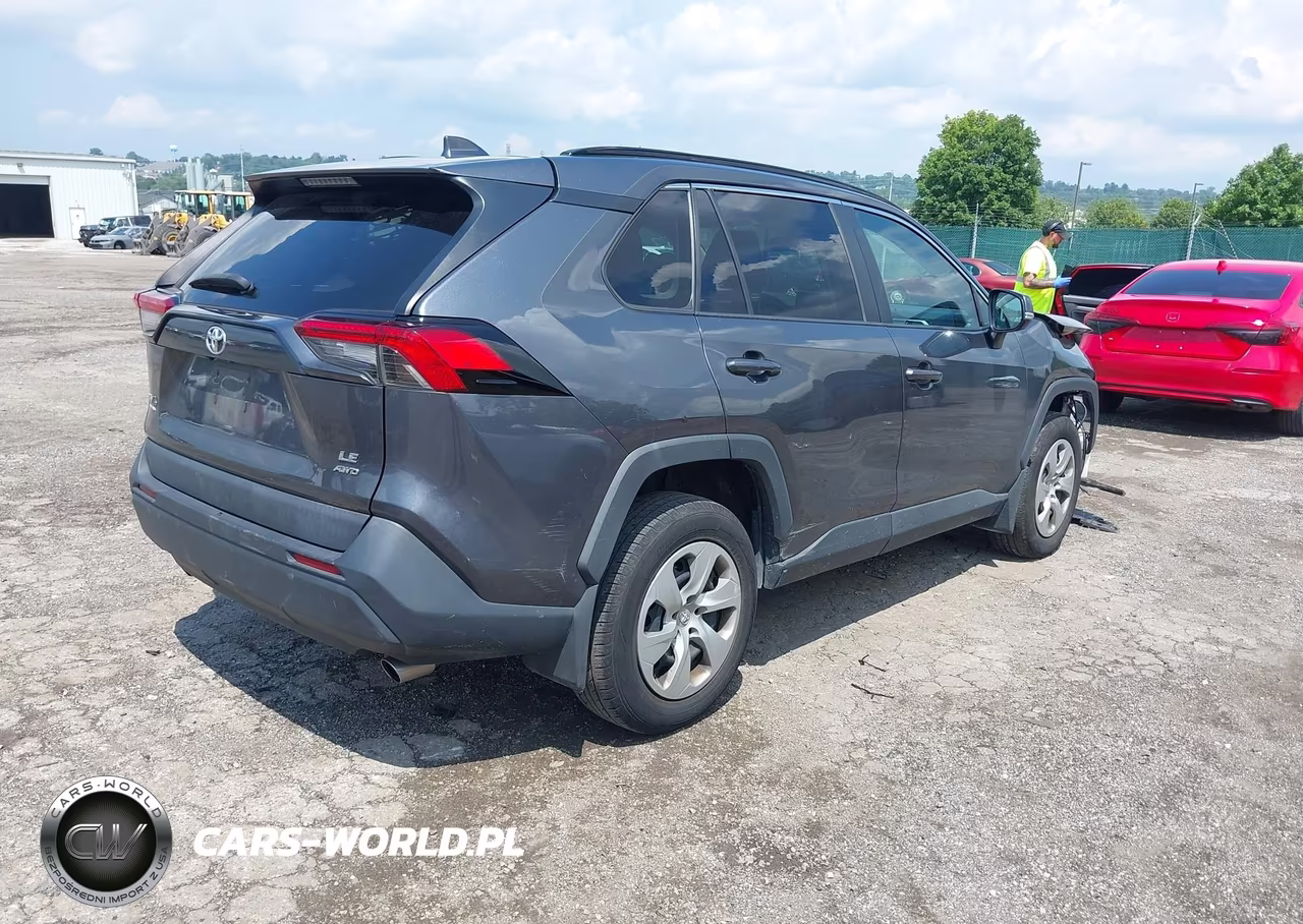 2021 Toyota Rav4 Le VIN:2T3G1RFV3MC164266 - 4