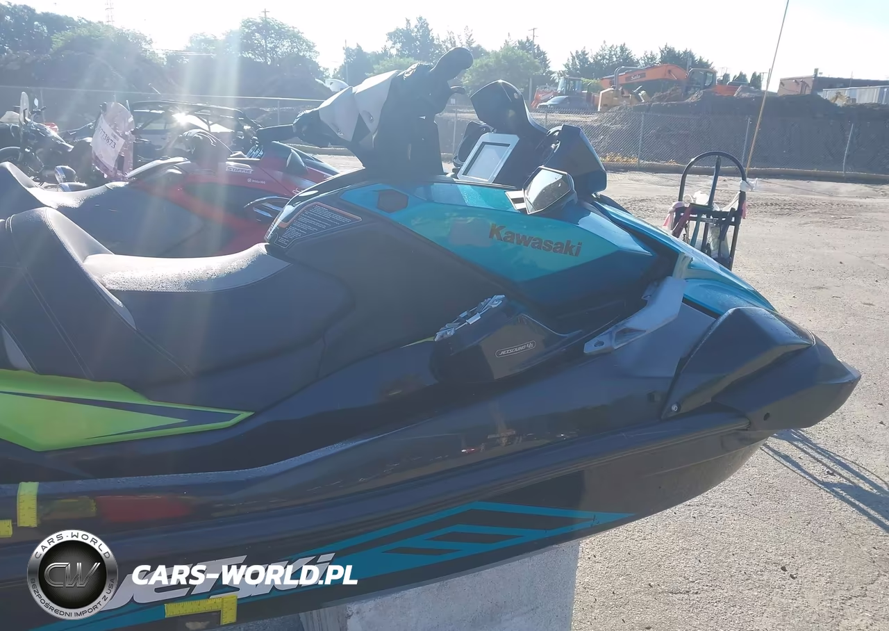 2023 Kawasaki Ultra 310 X VIN:KAW60549A323 - 5