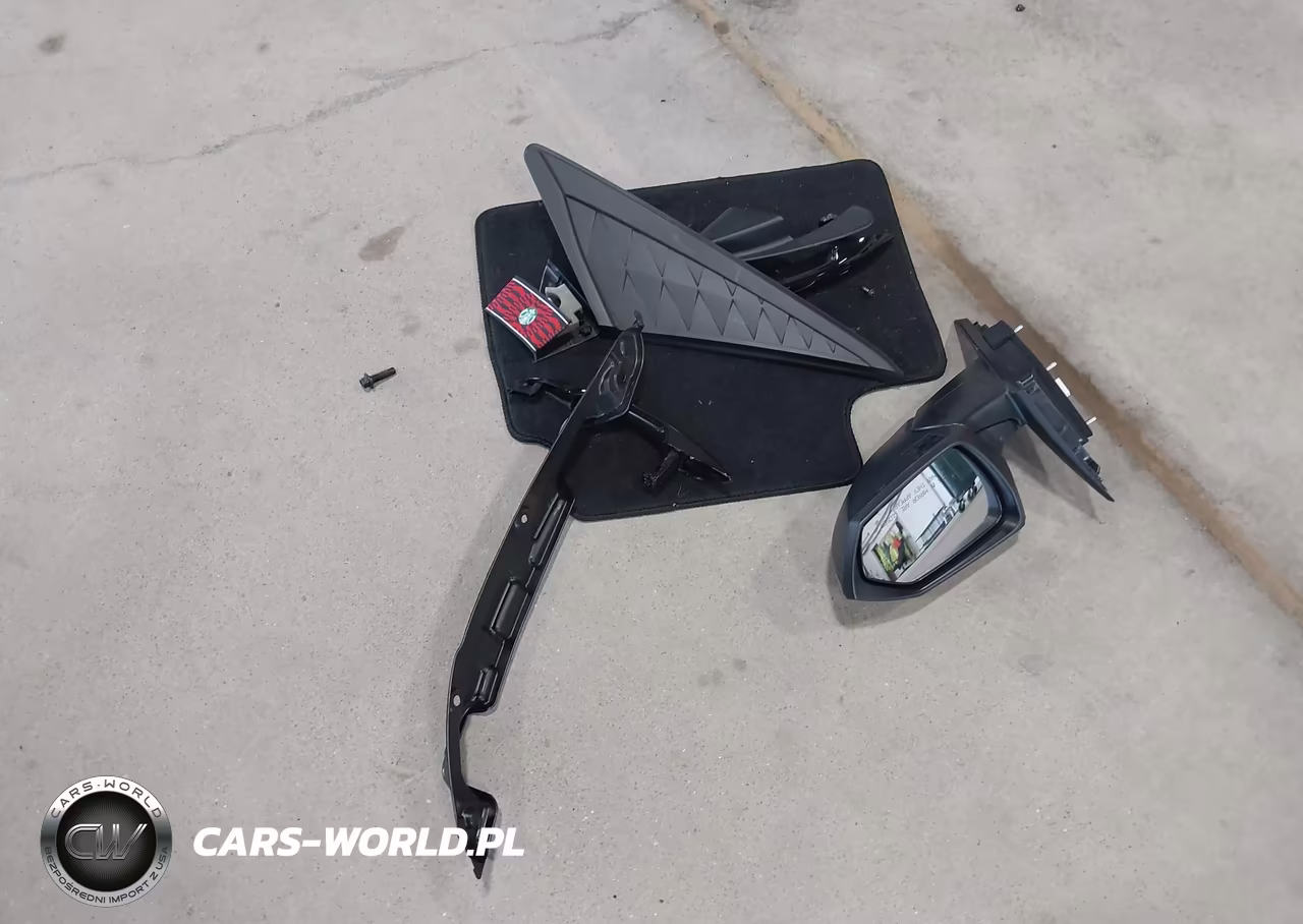2026 Hyundai Elantra Sel Sport VIN:KMHLM4DG4TU115726 - 12