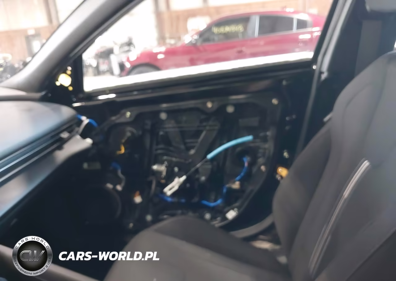 2026 Hyundai Elantra Sel Sport VIN:KMHLM4DG4TU115726 - 22