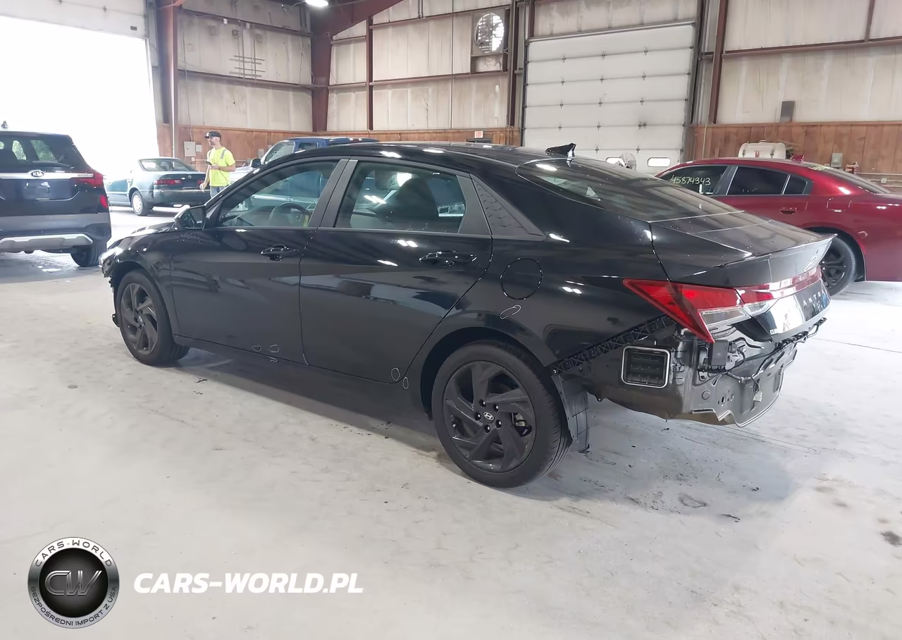 2026 Hyundai Elantra Sel Sport VIN:KMHLM4DG4TU115726 - 3