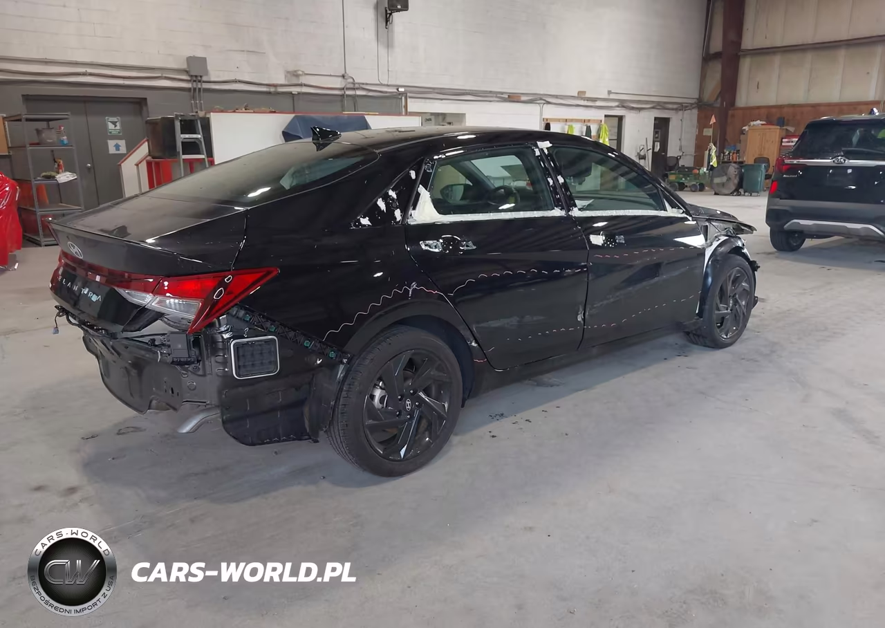 2026 Hyundai Elantra Sel Sport VIN:KMHLM4DG4TU115726 - 4