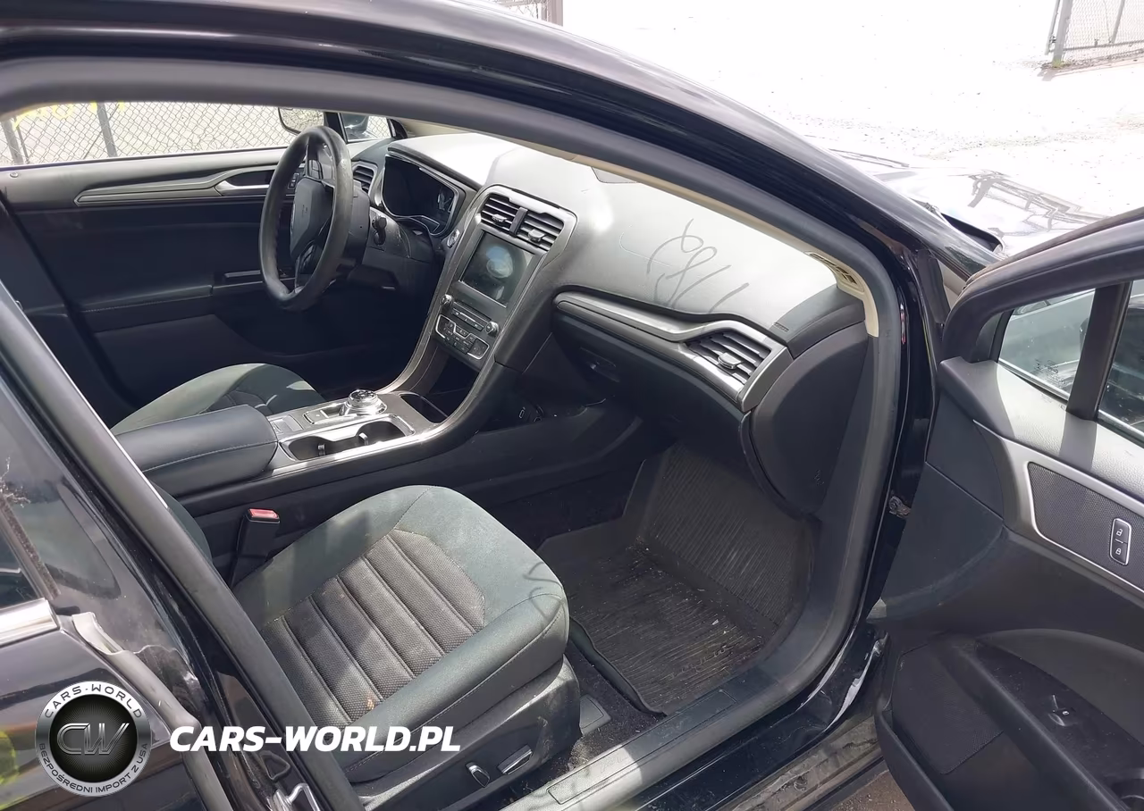 2017 Ford Fusion Se VIN:3FA6P0HD5HR332093 - 5