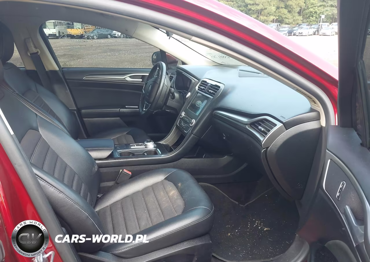 2017 Ford Fusion Se VIN:3FA6P0HD6HR313357 - 5