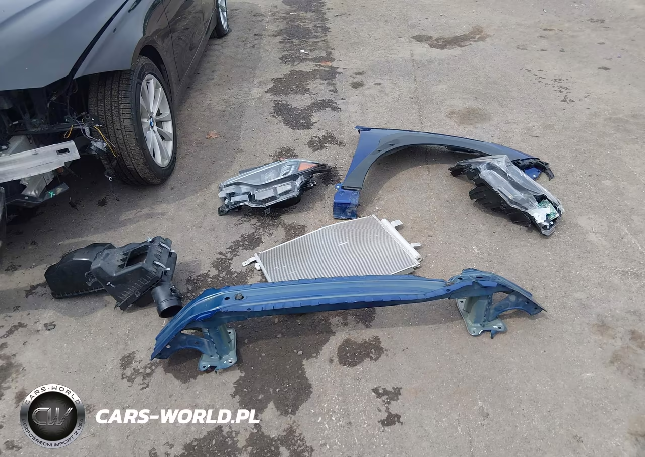 2025 Subaru Crosstrek Limited VIN:4S4GUHN62S3702462 - 12