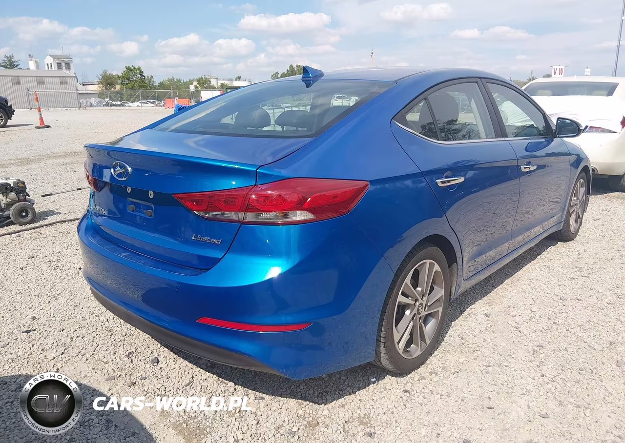 2017 Hyundai Elantra Se VIN:5NPD84LF6HH127917 - 4