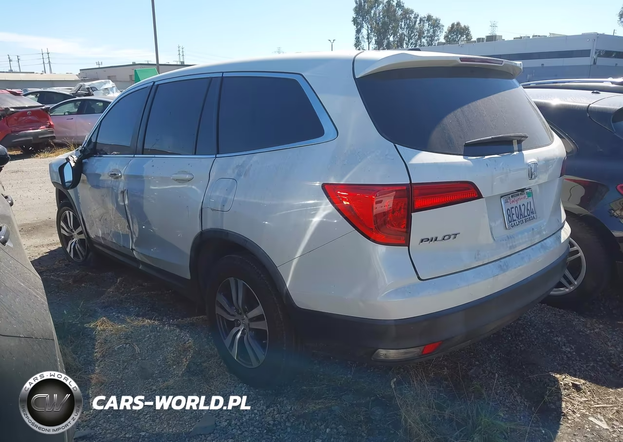 2018 Honda Pilot Ex-L VIN:5FNYF5H59JB031071 - 3