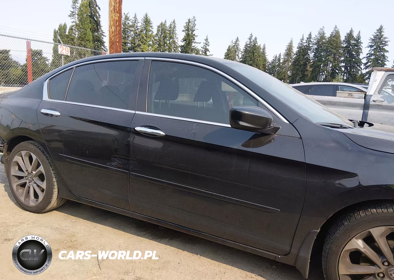 2014 Honda Accord Sport VIN:1HGCR2F55EA107176 - 14