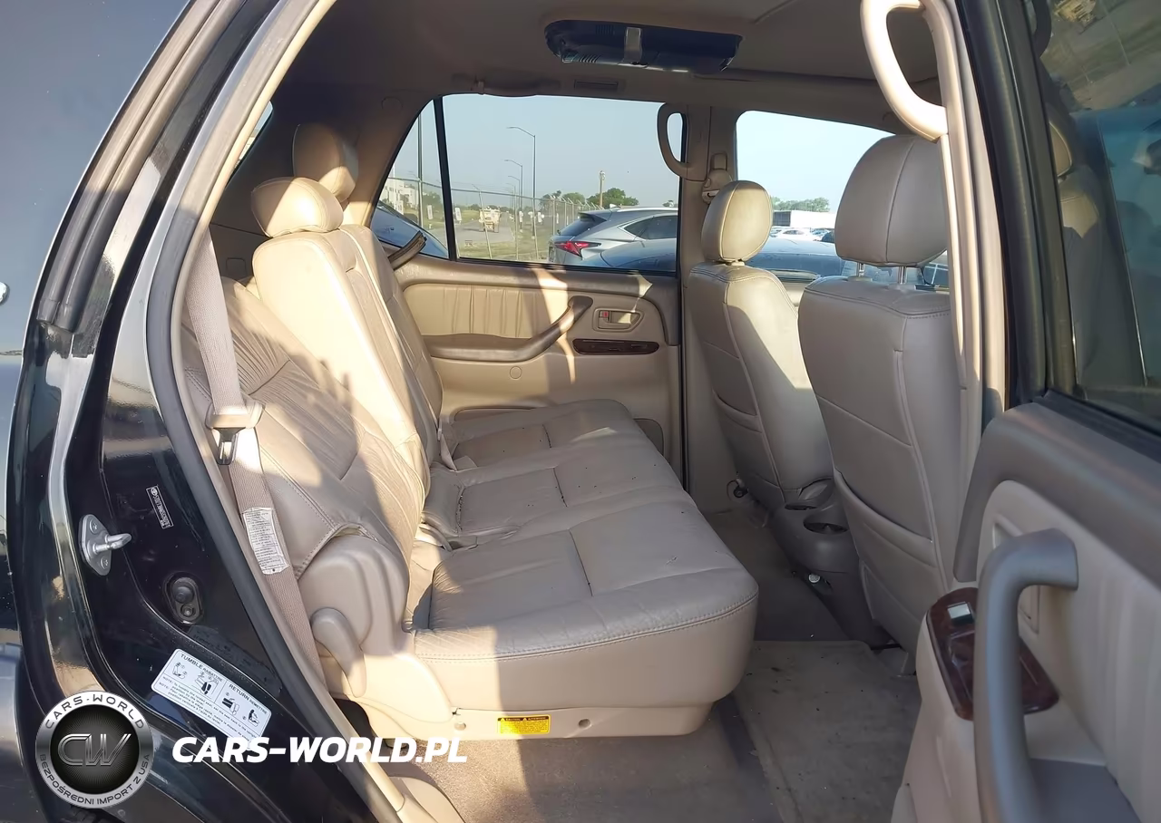 2005 Toyota Sequoia Limited V8 VIN:5TDZT38A65S260761 - 8