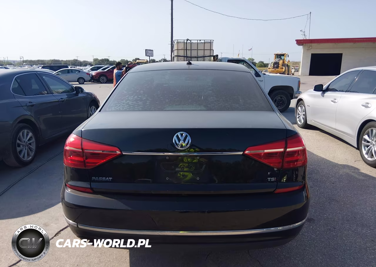 2016 Volkswagen Passat 1.8T S VIN:1VWAS7A34GC035131 - 16