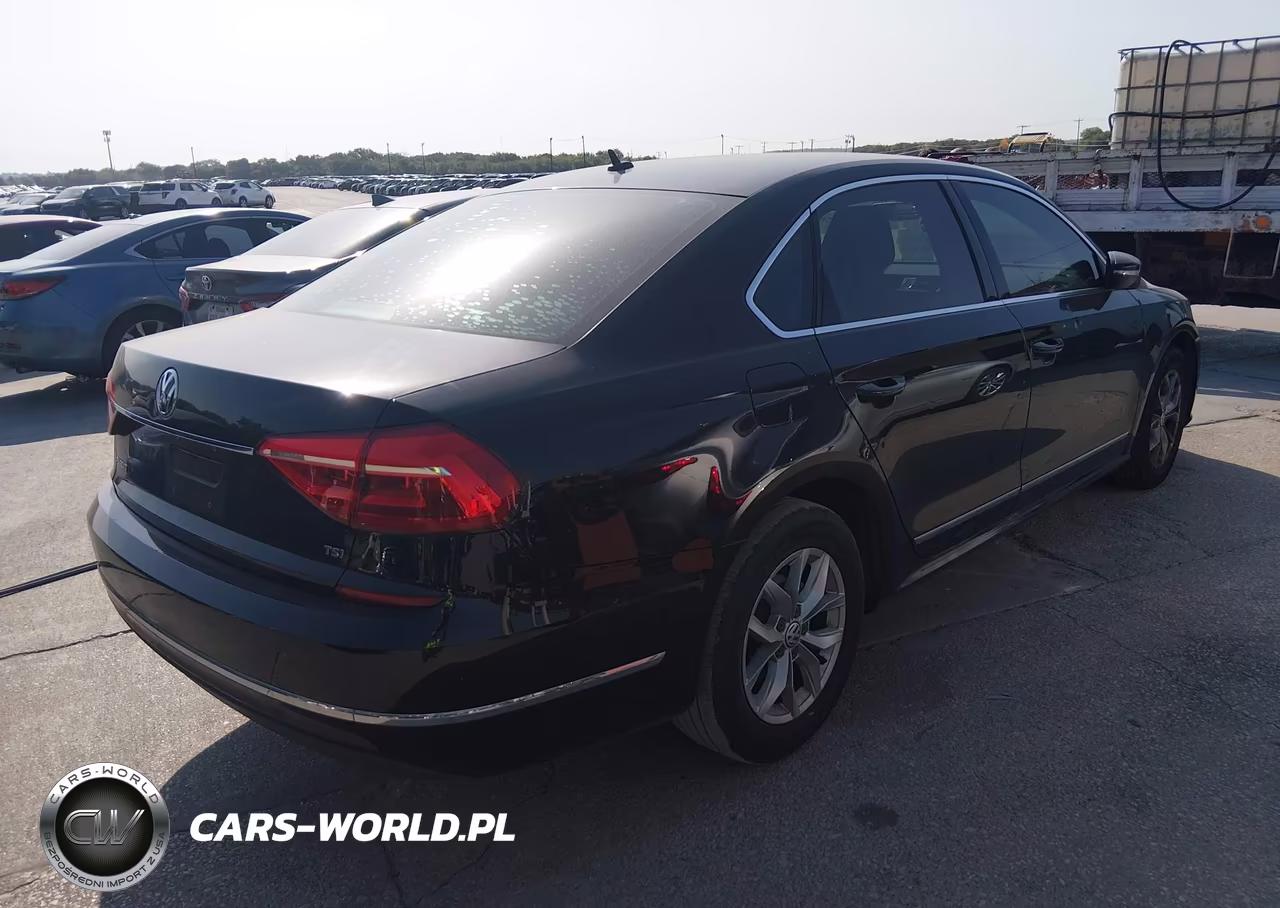 2016 Volkswagen Passat 1.8T S VIN:1VWAS7A34GC035131 - 4