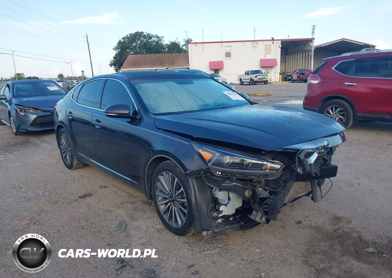 2017 Kia Cadenza Premium – zdjęcie 1 z 17
