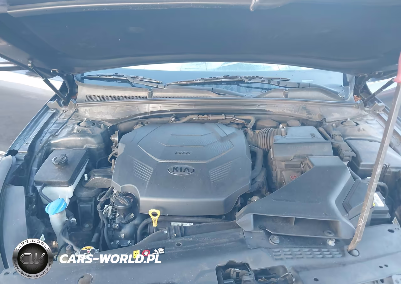 2017 Kia Cadenza Premium VIN:KNALC4J12H5084479 - 10