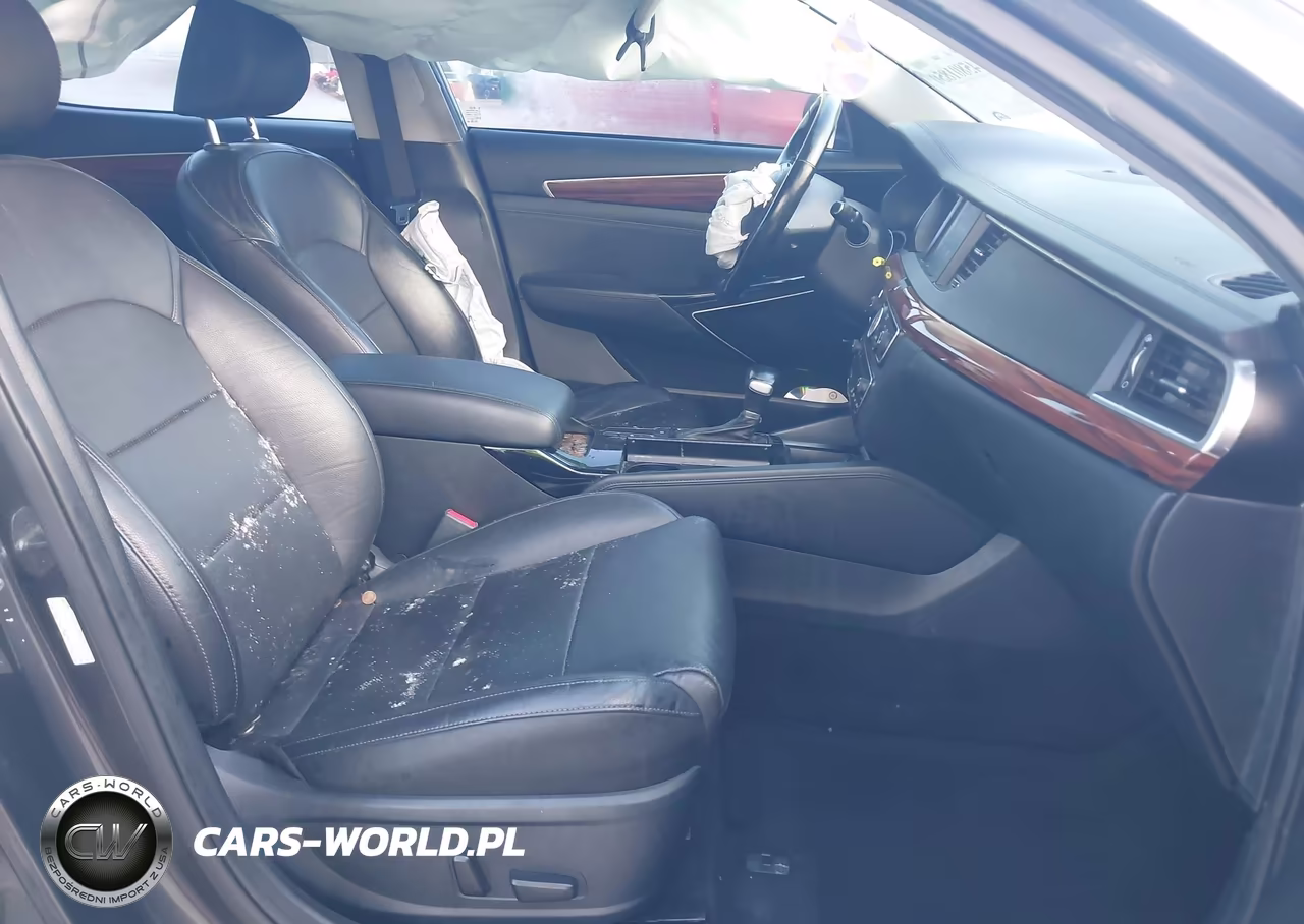 2017 Kia Cadenza Premium VIN:KNALC4J12H5084479 - 5