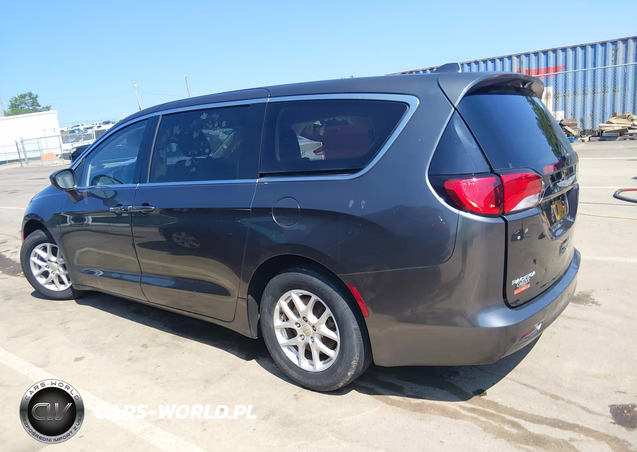 2017 Chrysler Pacifica Touring VIN:2C4RC1DG0HR759227 - 15