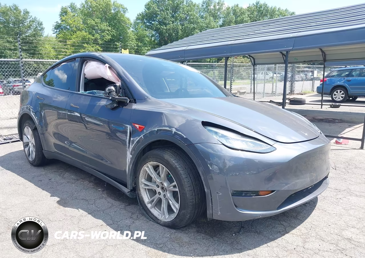 2023 Tesla Model Y Awd-Long Range Dual Motor All-Wheel Drive – zdjęcie 1 z 15