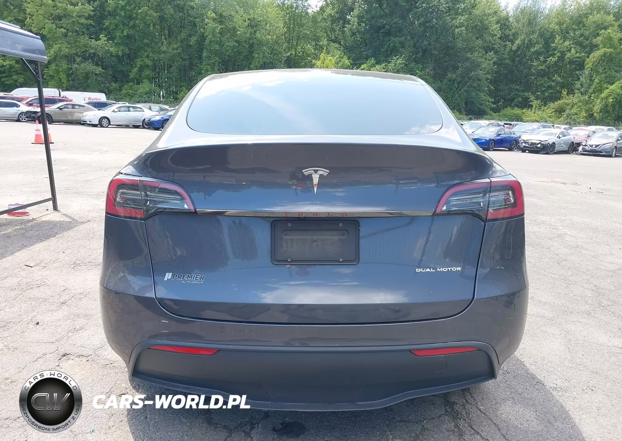 2023 Tesla Model Y Awd-Long Range Dual Motor All-Wheel Drive VIN:7SAYGDEE7PF614228 - 15
