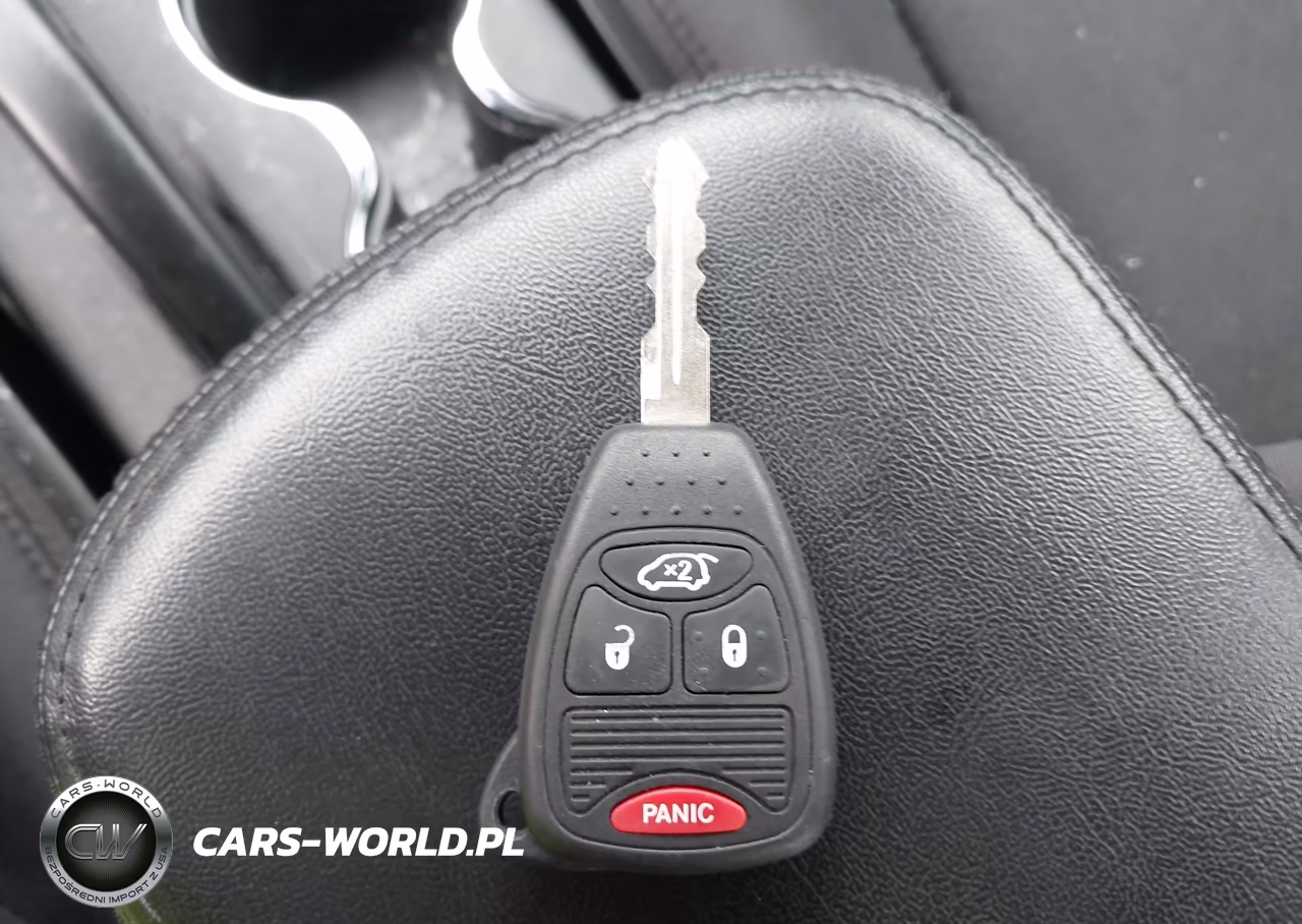 2014 Chrysler 200 Touring VIN:1C3CCBBB7EN111948 - 11