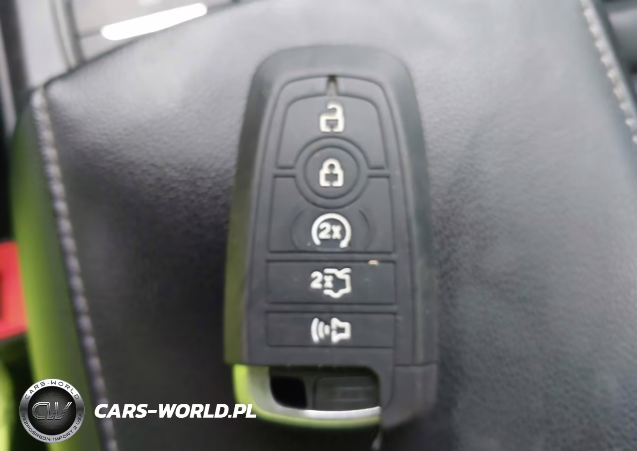 2020 Ford Fusion Hybrid Sel VIN:3FA6P0MU1LR159445 - 11