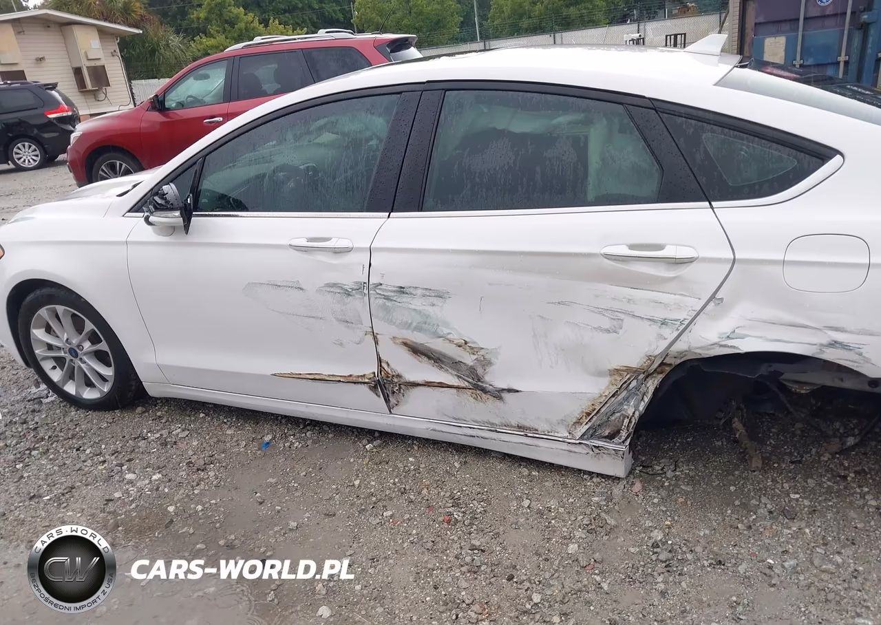 2020 Ford Fusion Hybrid Sel VIN:3FA6P0MU1LR159445 - 14