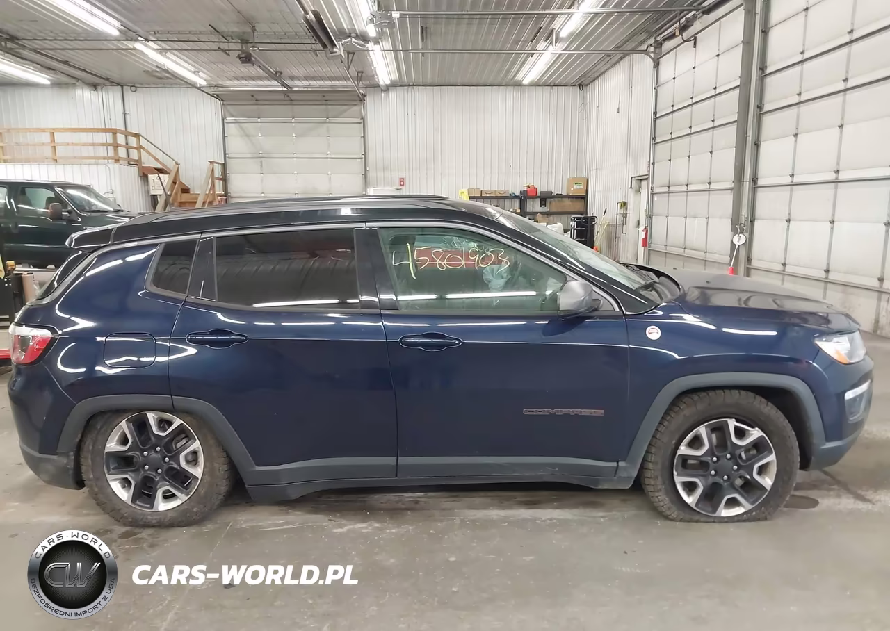 2018 Jeep Compass Trailhawk 4X4 VIN:3C4NJDDB4JT207582 - 13