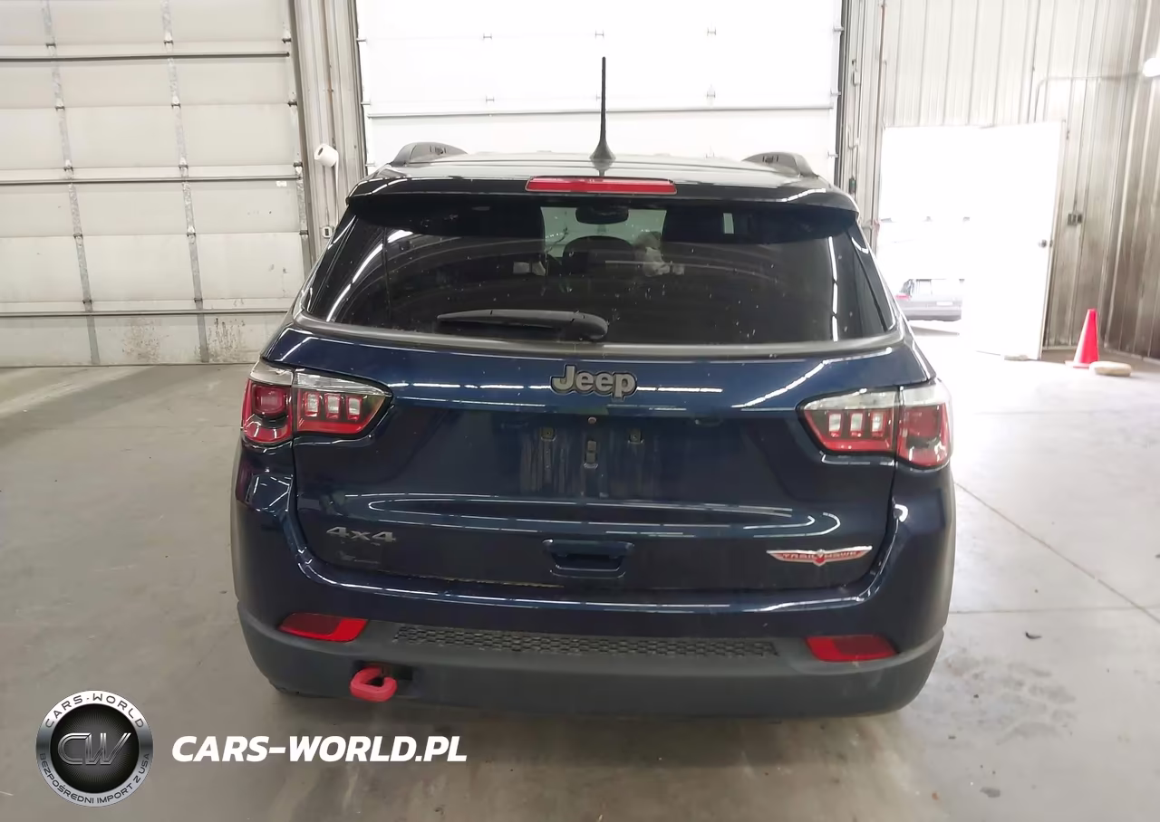 2018 Jeep Compass Trailhawk 4X4 VIN:3C4NJDDB4JT207582 - 16