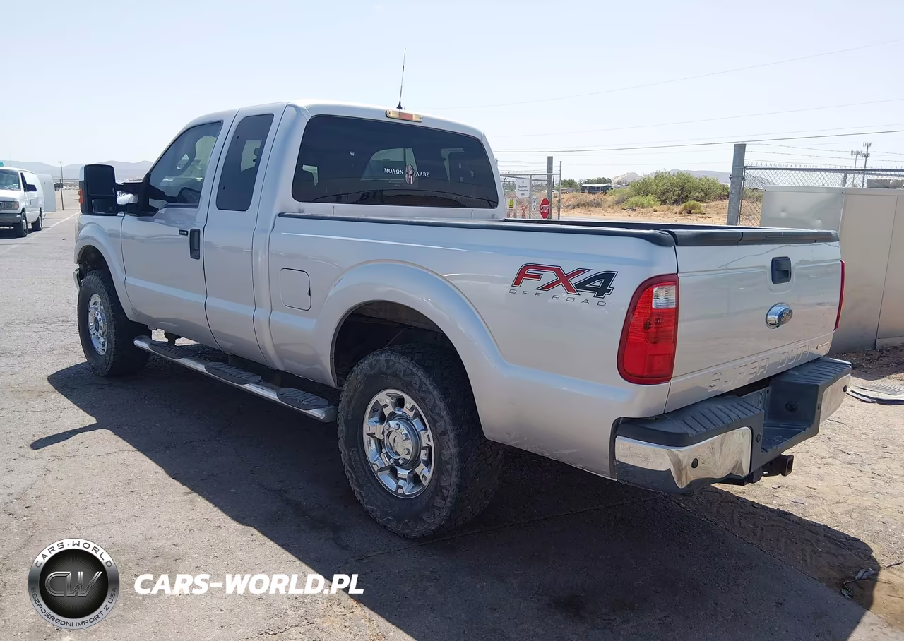 2013 Ford F-250 Xlt VIN:1FT7X2B62DEB58419 - 3
