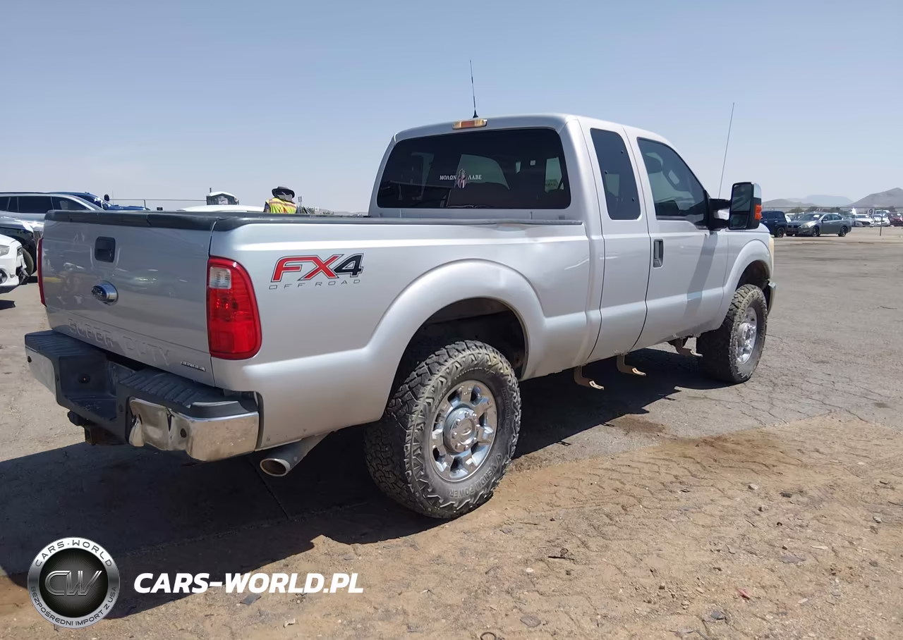 2013 Ford F-250 Xlt VIN:1FT7X2B62DEB58419 - 4