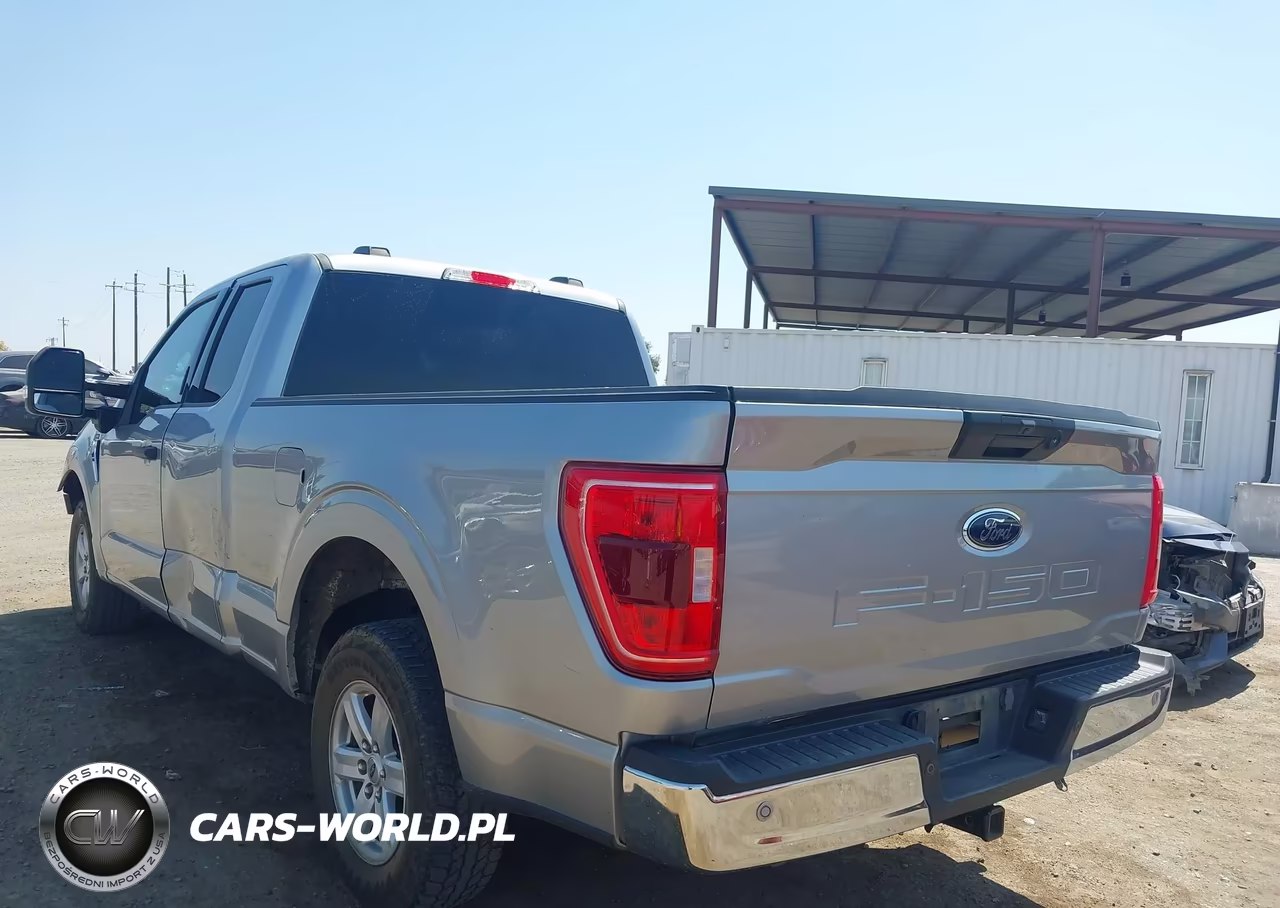 2023 Ford F-150 Xlt VIN:1FTEX1C57PKE29441 - 3