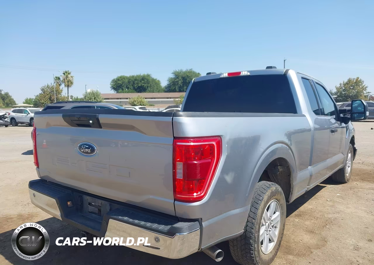 2023 Ford F-150 Xlt VIN:1FTEX1C57PKE29441 - 4
